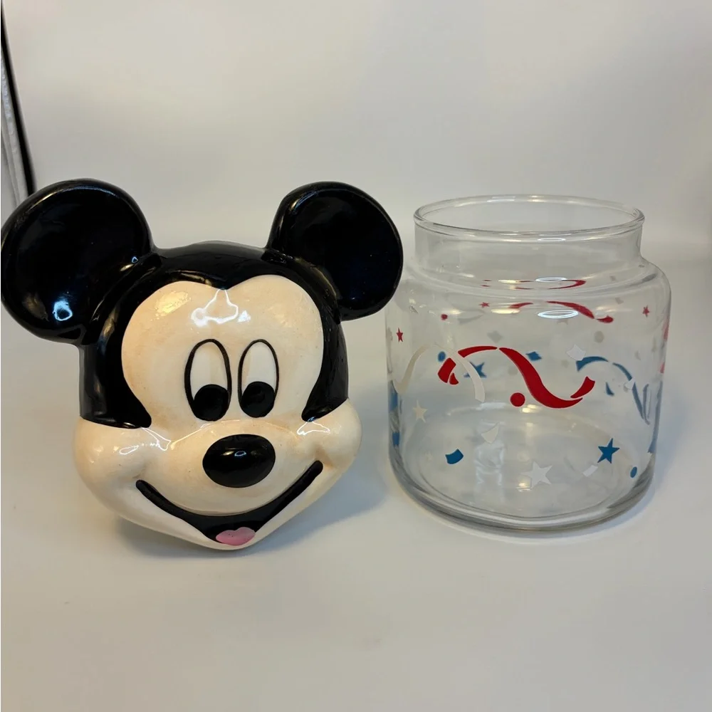 Disney&Co.‎ Mickey Mouse Glass Jar/Canister with Lid made By Anchor/16oz